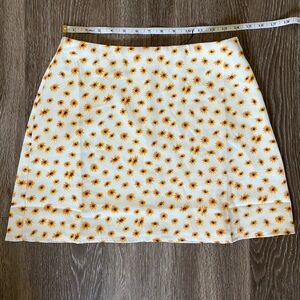 Weworewhat sunflower size medium skirt